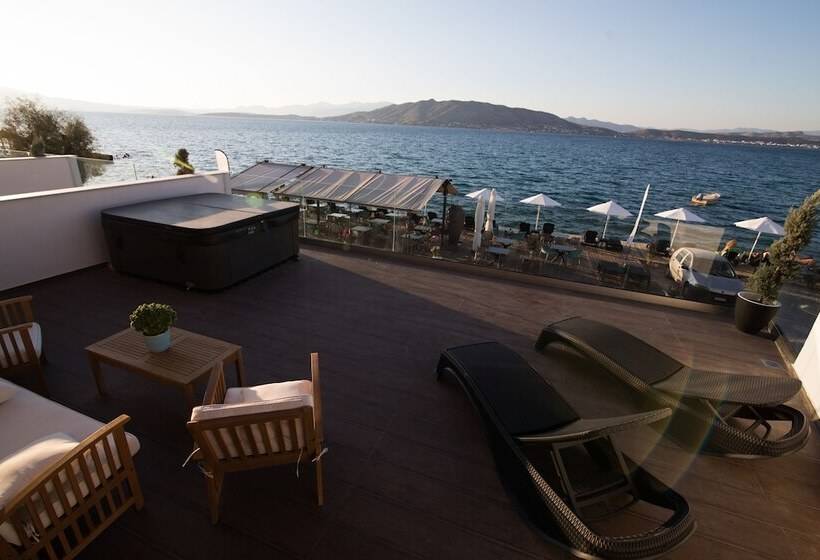 Aianteion Bay Luxury Hotel & Suites