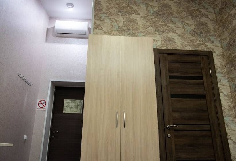 ホテル Eagle House Inn