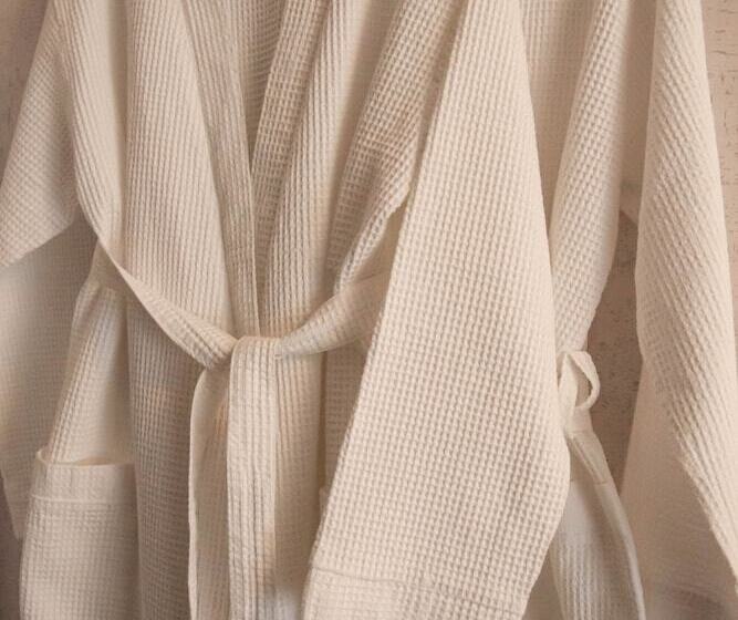 בית מלון כפרי Eagle House Inn