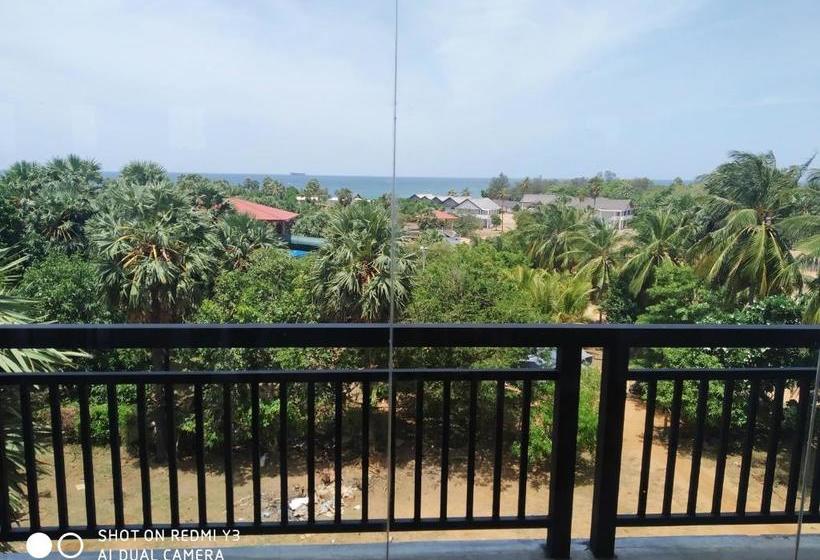 ホテル Esha Beach Resort