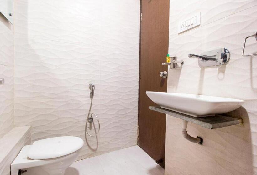 酒店 Fabexpress Travelers Lodge