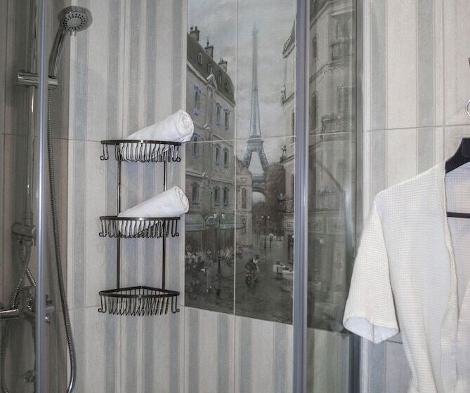 فندق Grand On Kronverkskiy