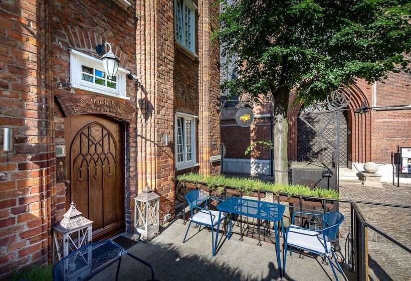 בית מלון כפרי Gotyk House