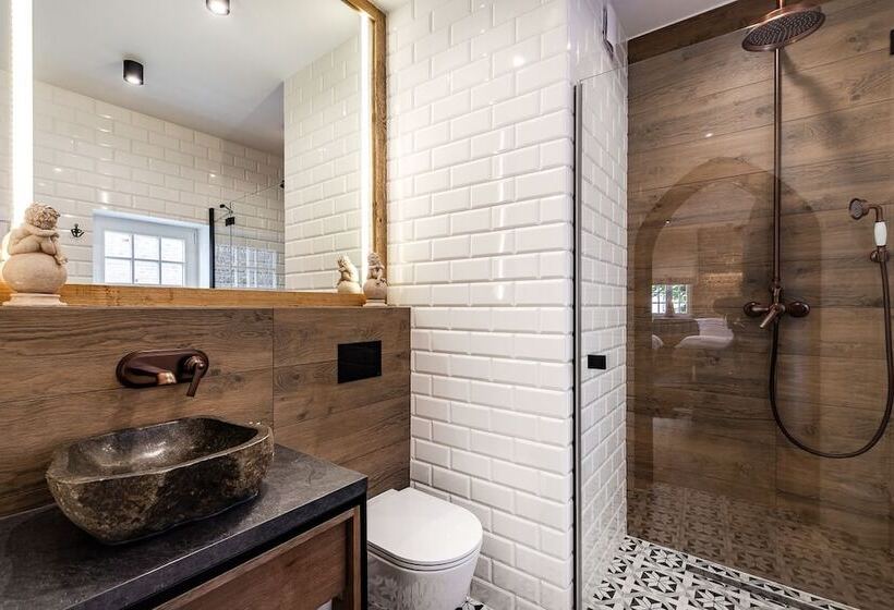 בית מלון כפרי Gotyk House