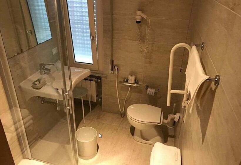 호텔 Locanda L'ombrosa