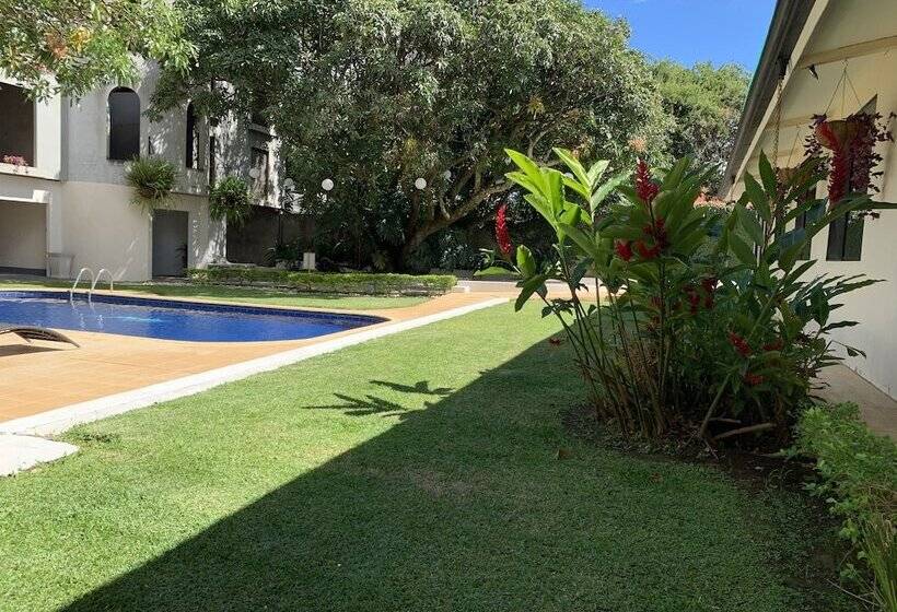 호텔 Mango Airport