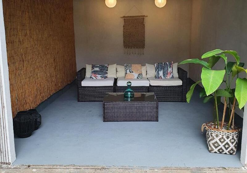 호텔 Mango Airport