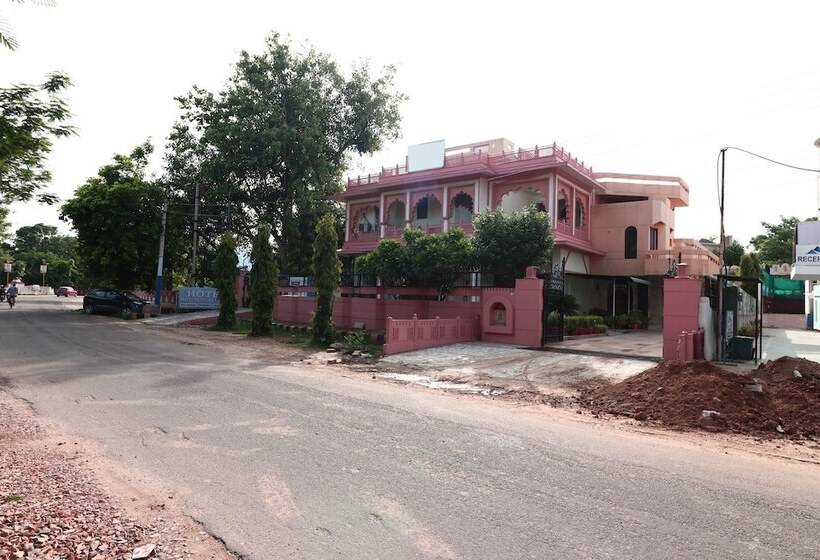 בית מלון כפרי Moti Dungri Palace