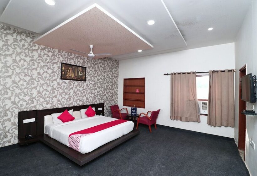 בית מלון כפרי Moti Dungri Palace