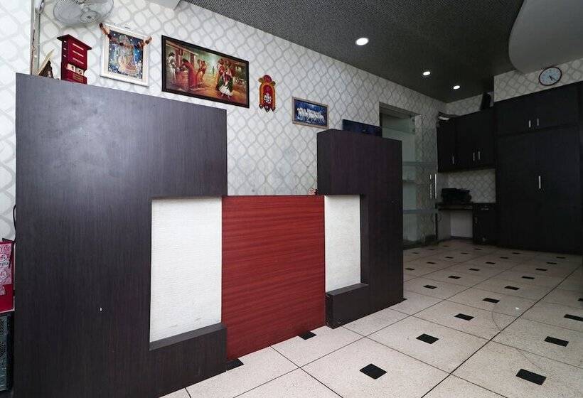 בית מלון כפרי Moti Dungri Palace