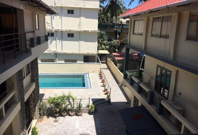 هتل New Kovalam Beach