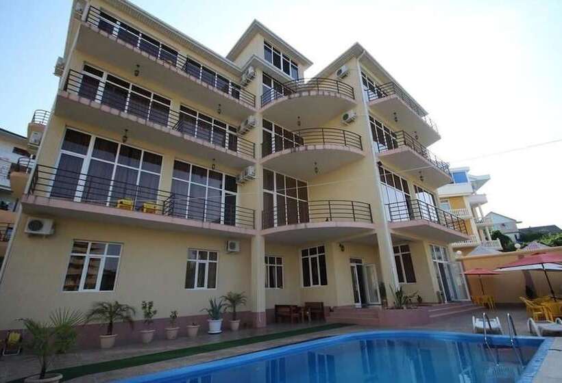 هتل Niagara Falls