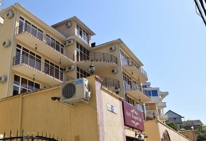 هتل Niagara Falls