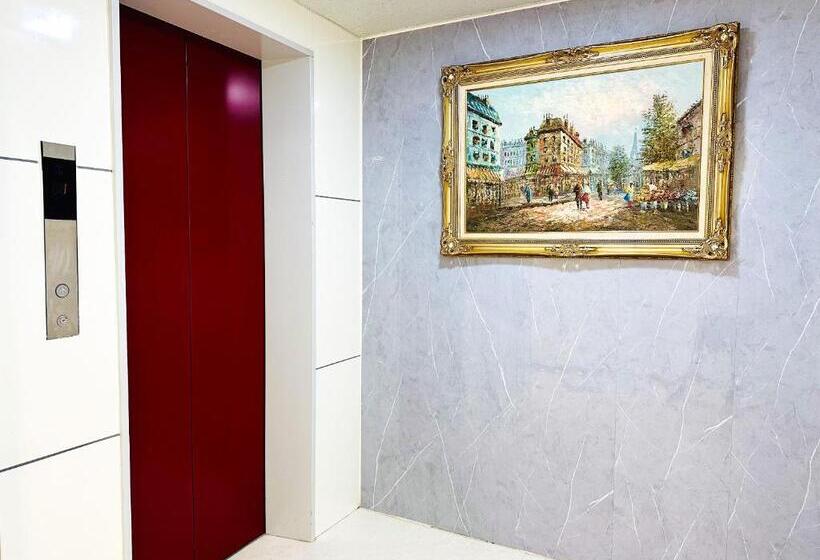 בית מלון כפרי One Style