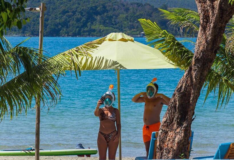 בית מלון כפרי Pearl Beach Resort & Spa