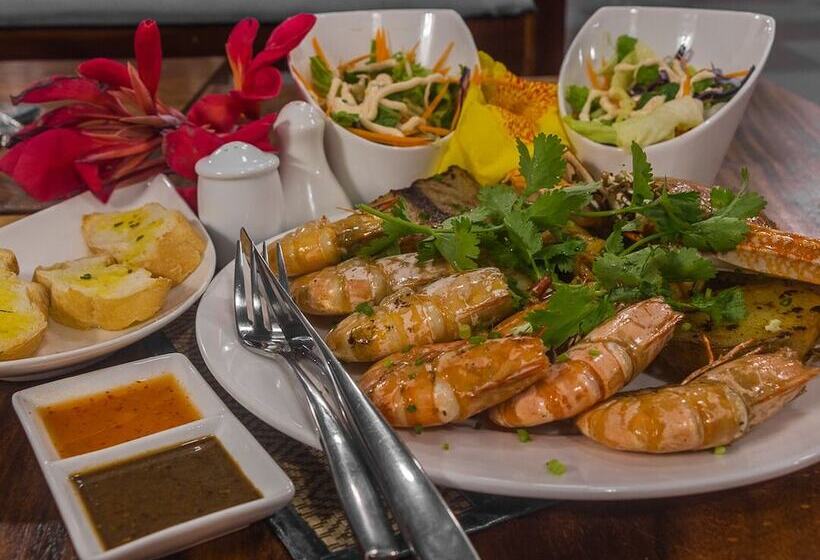 בית מלון כפרי Pearl Beach Resort & Spa