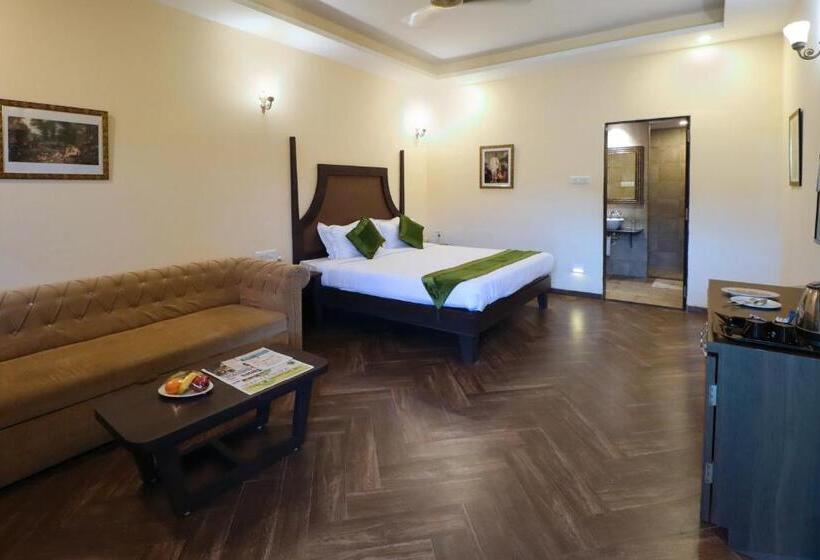 فندق Rahi Forest View