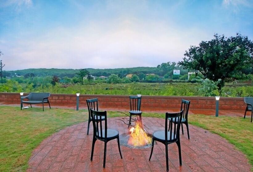 فندق Rahi Forest View