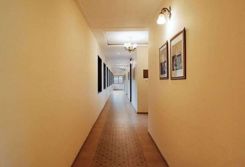 فندق Rahi Forest View