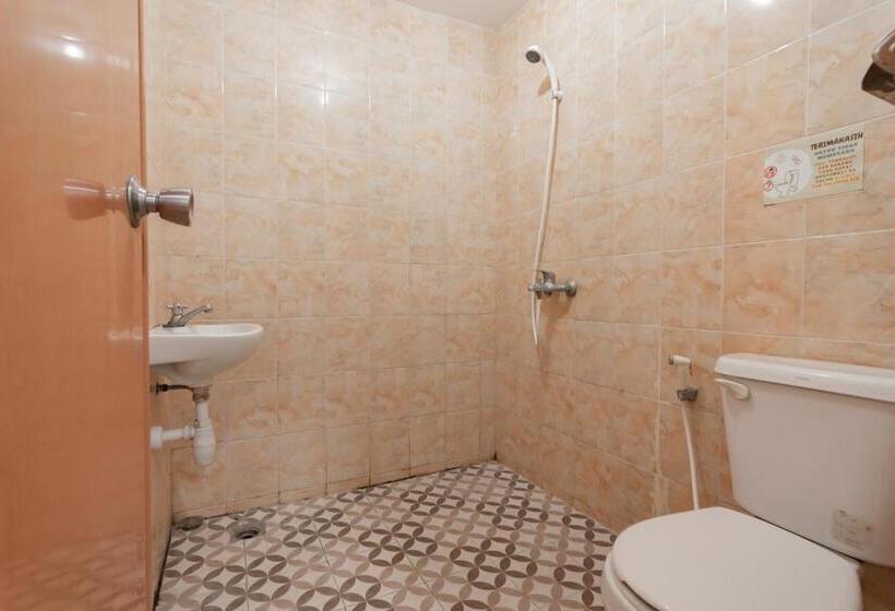 酒店 Reddoorz Syariah Near Regol Park Bandung