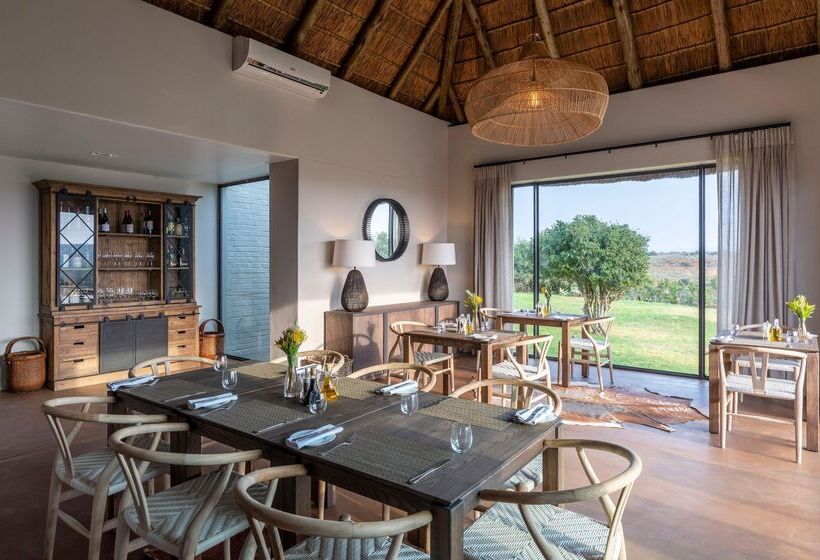 ホテル Shamwari Sarili