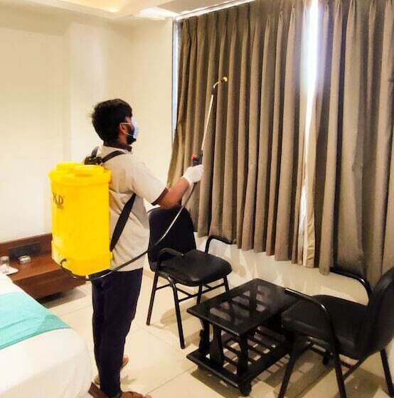 酒店 Sparsh Inn Chandkheda