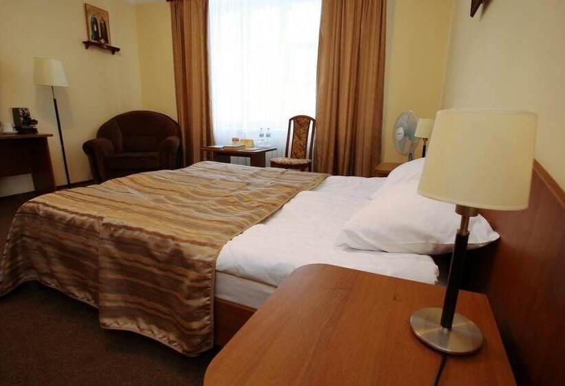 호텔 The Old Monastery