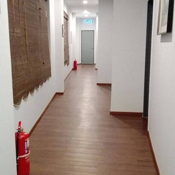 בית מלון כפרי Tiong Hua