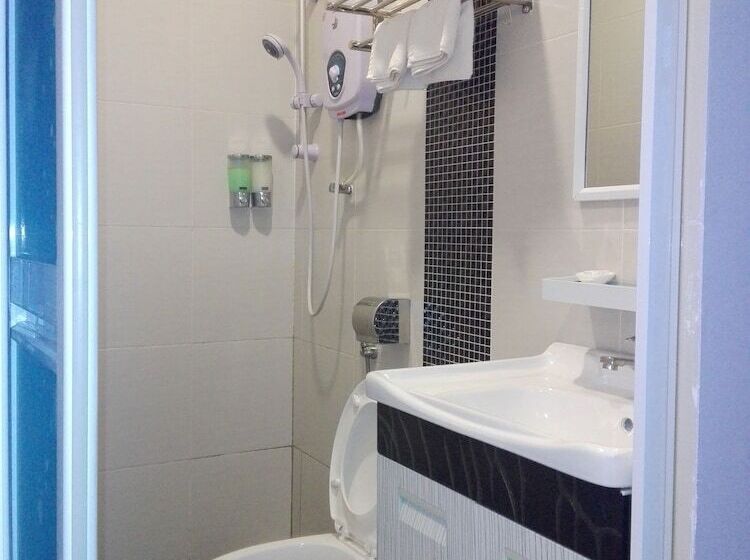 בית מלון כפרי Tiong Hua