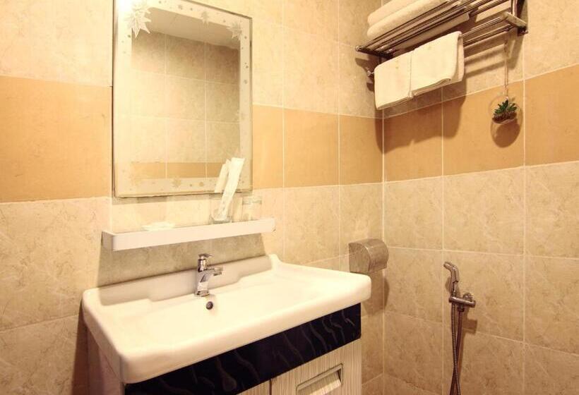 בית מלון כפרי Tiong Hua