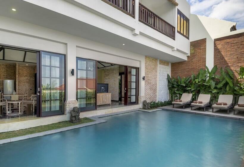 Отель Villa M Bali Umalas
