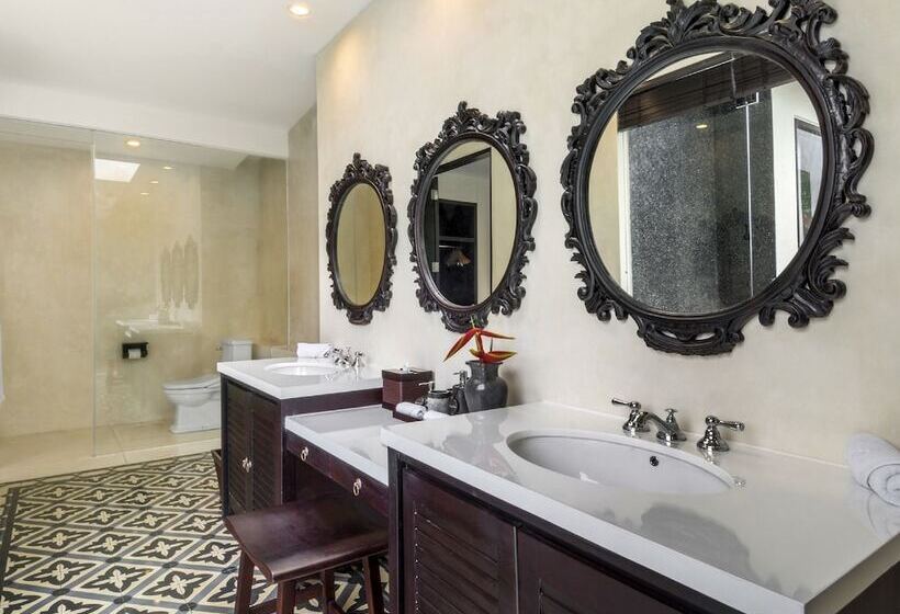 Отель Villa M Bali Umalas