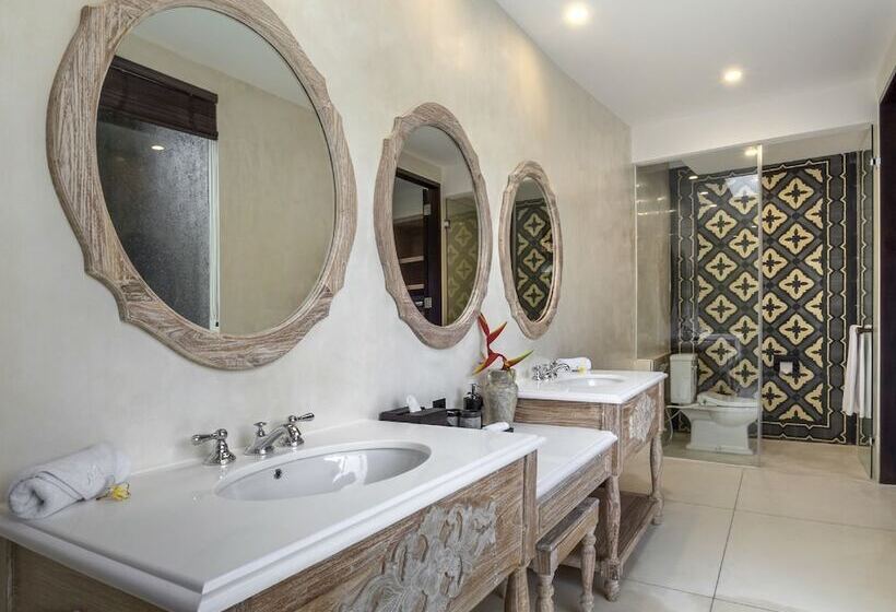 Отель Villa M Bali Umalas