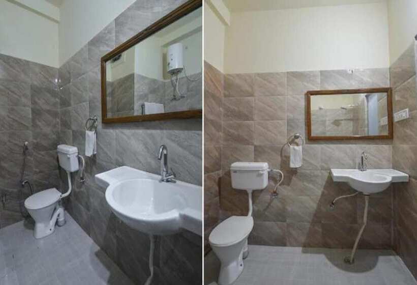 هتل Super Townhouse Pichola Formerly Vinayak