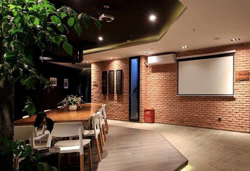 Jvs Hotel Railway Station 2nd Branch