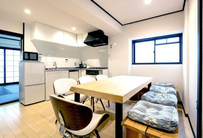 Nozawa Onsen Basecamp