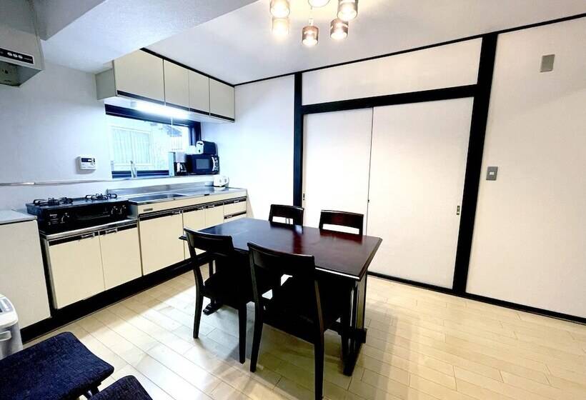 Nozawa Onsen Basecamp