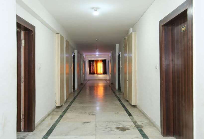 ホテル Datt Residency