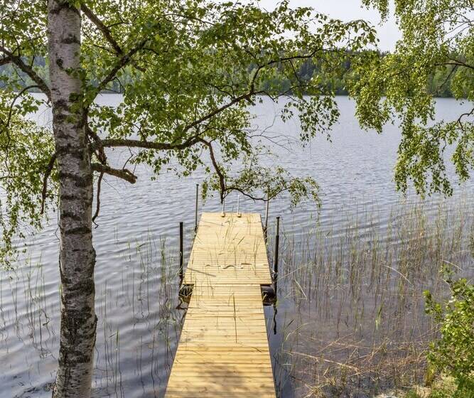 Peace And Privacy Travel Aulanko Lake Hide Out