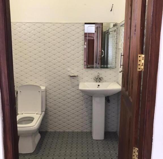 بنسيون Anna Tourist Inn