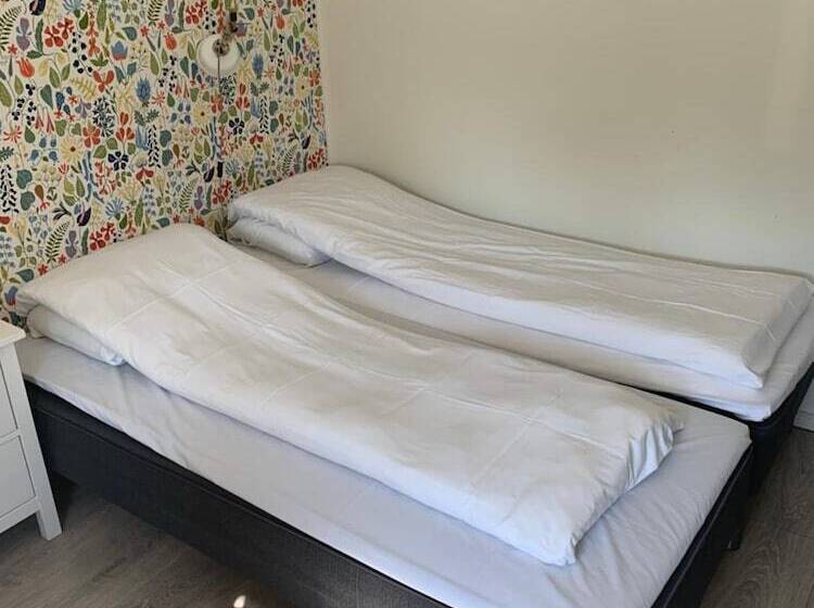 펜션 Brekstad Gjestehus As