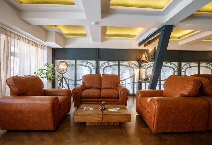 بنسيون Casa Hrisicos