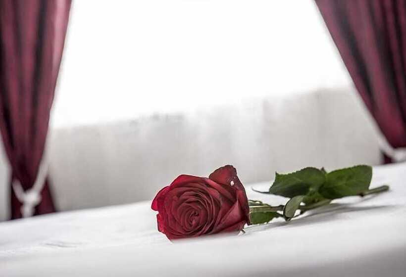 פנסיון Colosseo Rooms Imperial Rome