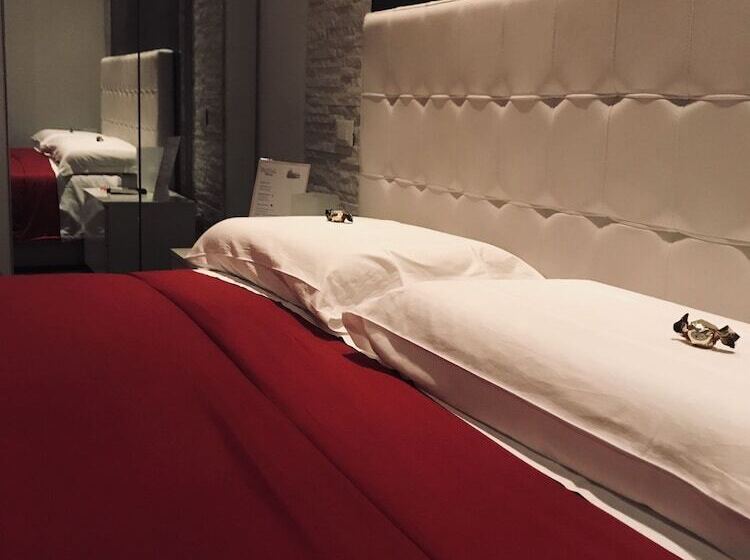 פנסיון Colosseo Rooms Imperial Rome