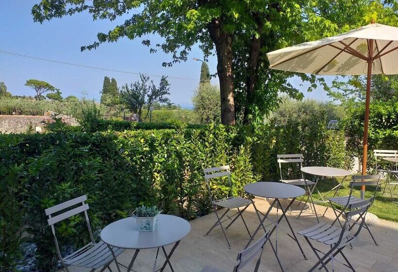 פנסיון Corteallago