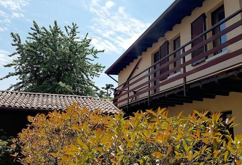 פנסיון Corteallago