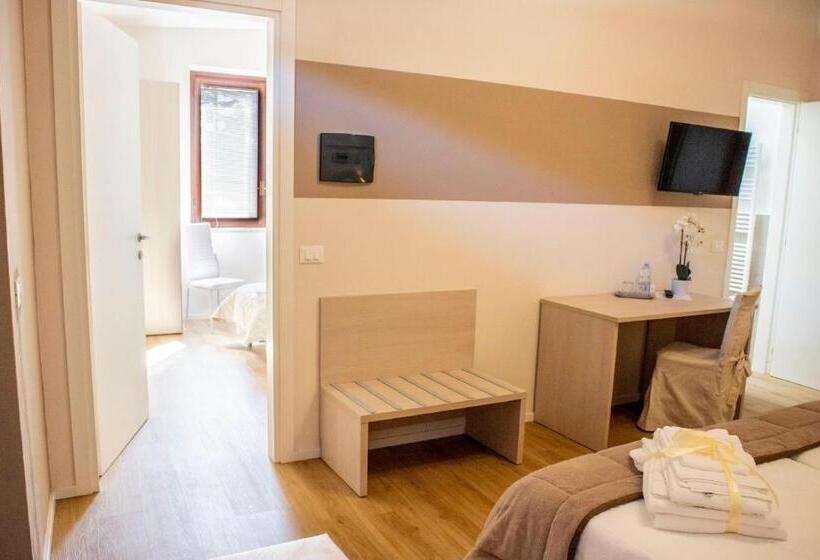 פנסיון Corteallago