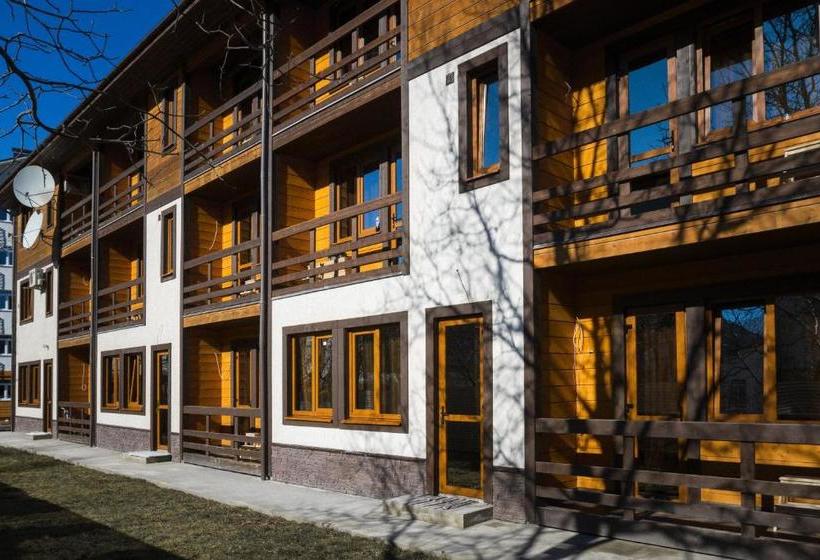 پانسیون Juna Aqua Life