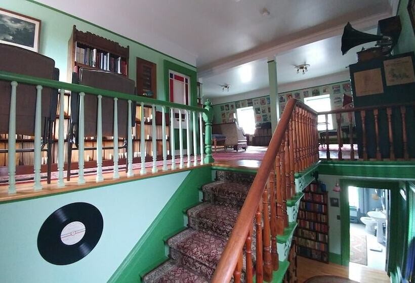 膳宿费 Gower Manor Historical Bed & Breakfast