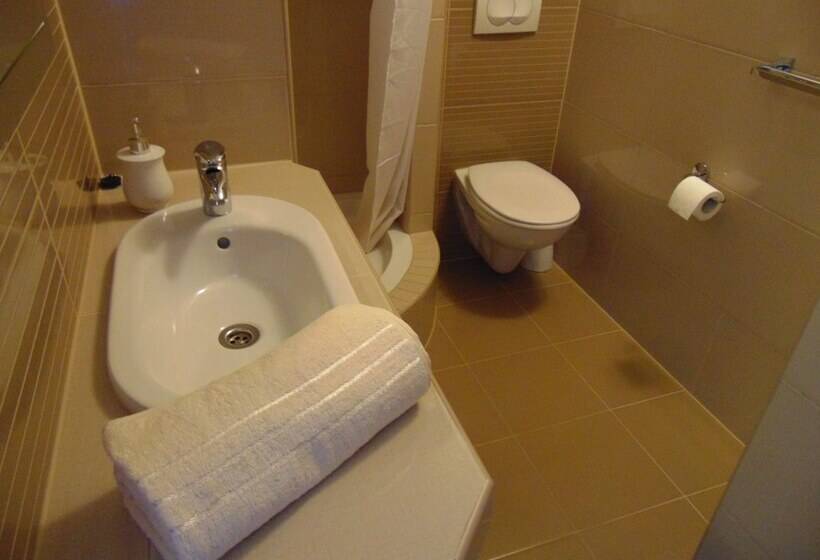 פנסיון Guest House Hvar Jelsa